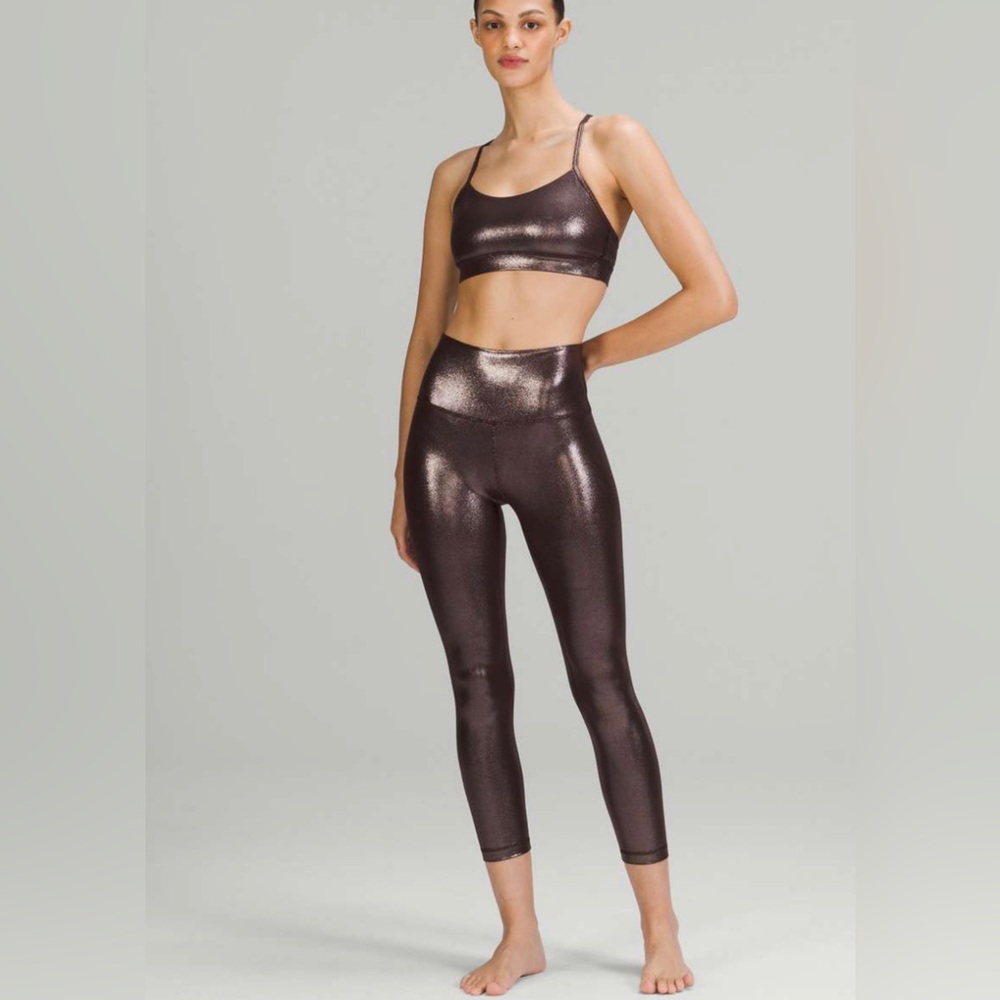 Lululemon Align High-Rise Crop 23" *Shine
Color: Radiate Foil Print French Press